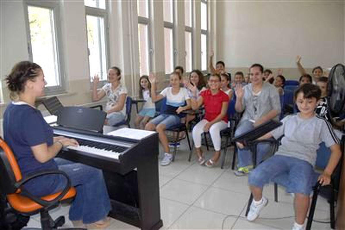 Kocaelili Çocular Yaz Tatilini Sanatla İç İçe Geçiriyor
