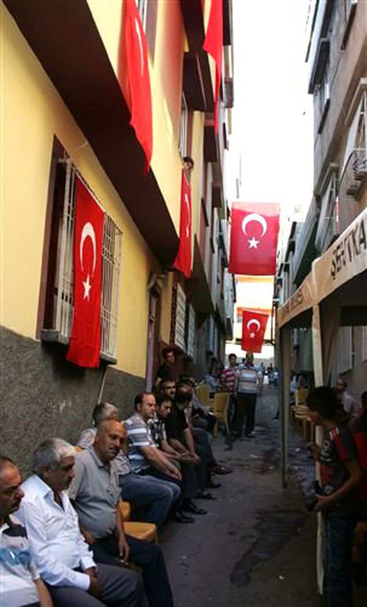 Şehit Babası: "Vatan Sağolsun"