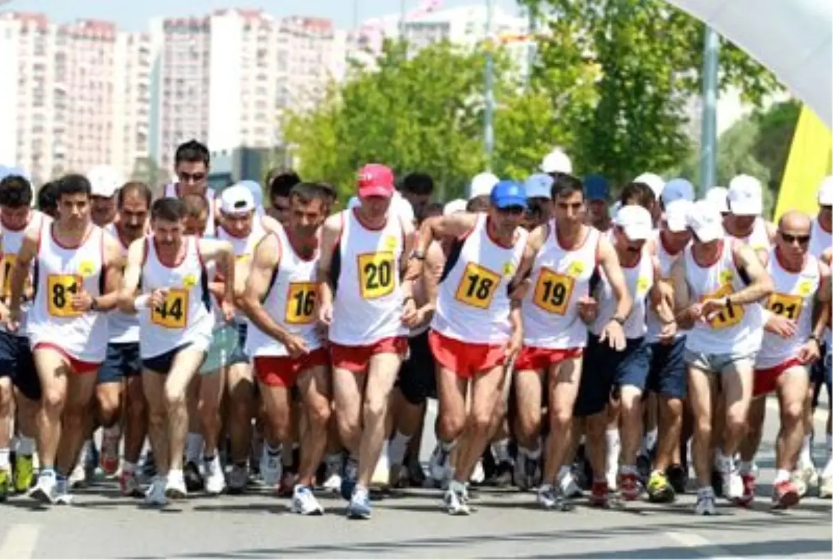 Postacılar Bu Yıl İzmir\'de Yarışacak