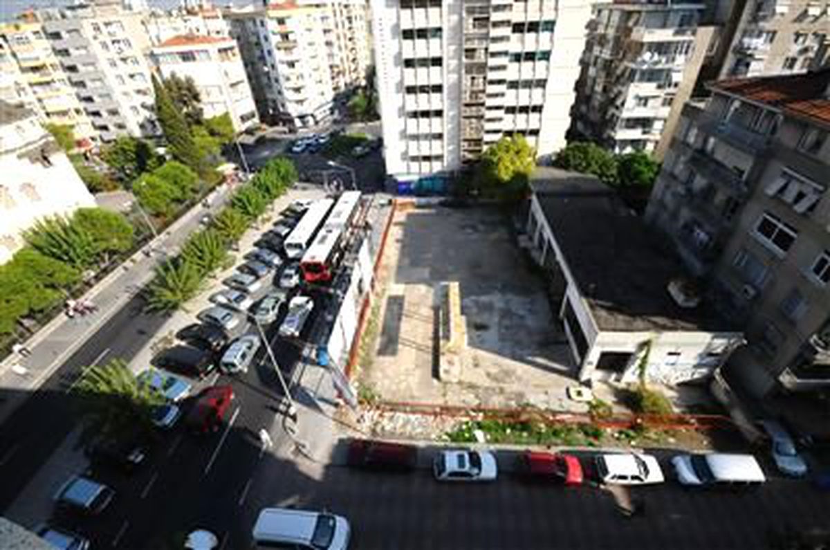 "Tam Otomatik" Otoparkta İmzalar Atıldı

 


