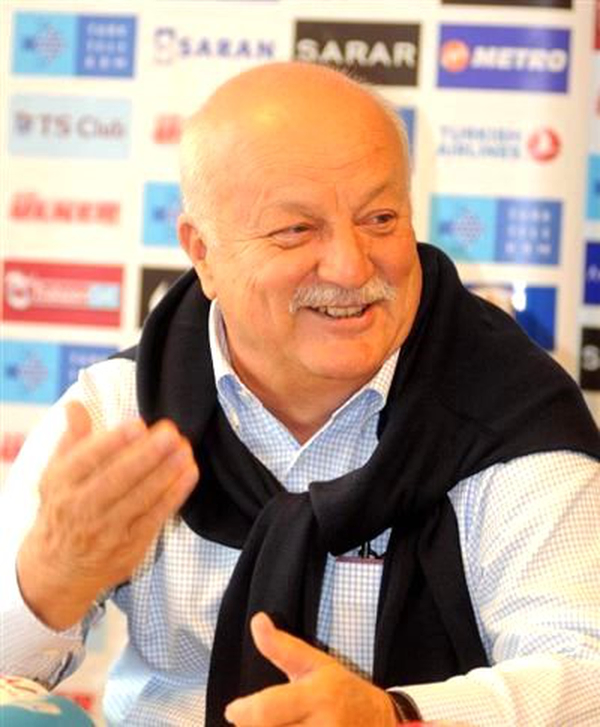 Trabzonspor Başkanı Şener\'den Zehir Zemberek Sözler