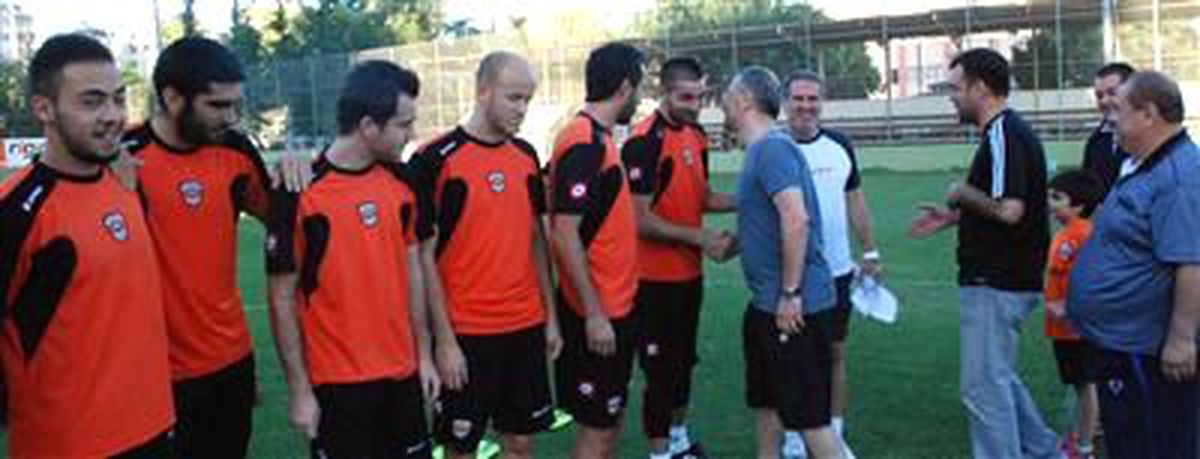 Adanaspor Lige Bileniyor