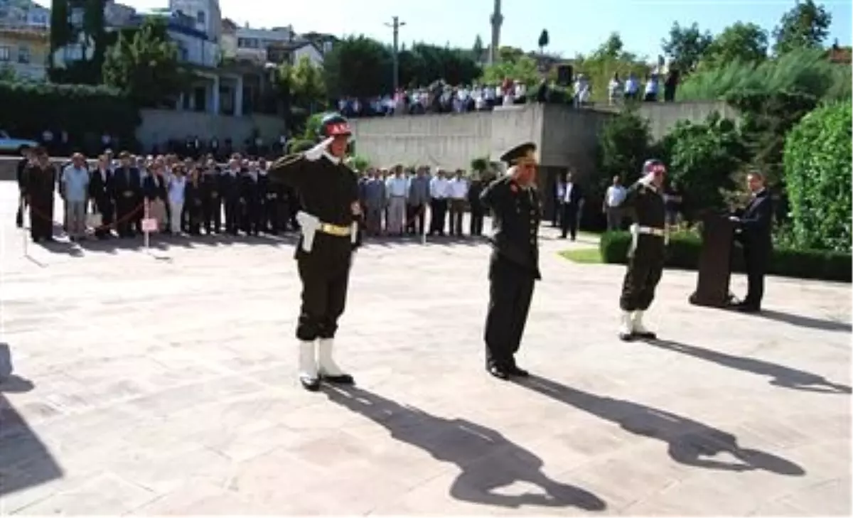 Celal Bayar Ölüm Yıl Dönümünde Törenle Anıldı