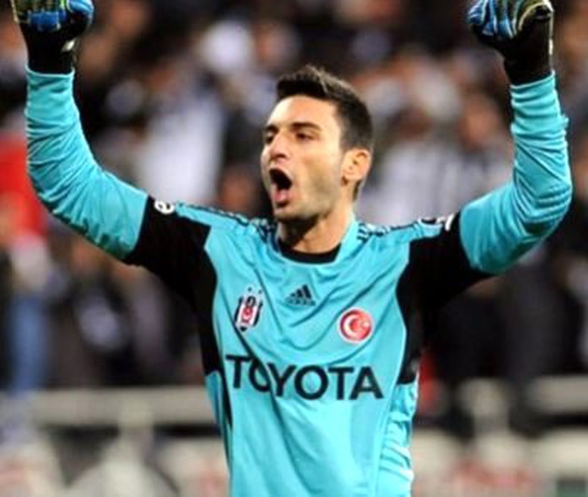 Cenk Gönen Taraftarlardan Destek İstedi
