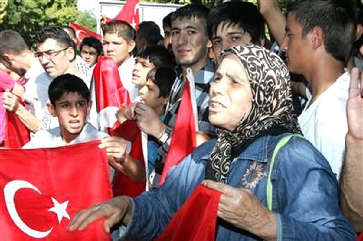 Gaziantep Şehit Uzman Çavuş Mehmet Can Son Yolculuğuna Uğurlandı