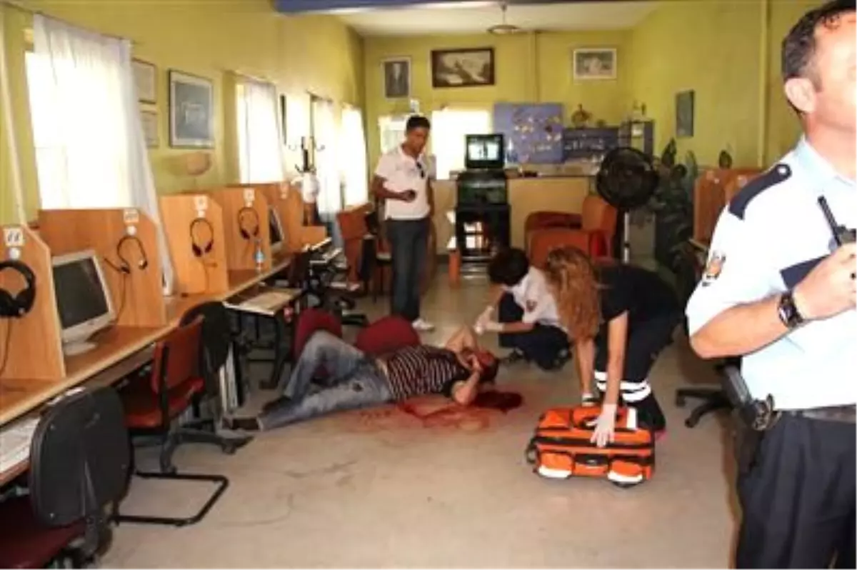 Güpegündüz Kafasına Sıktılar