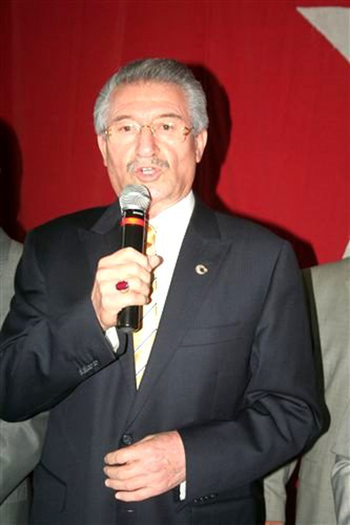 Karakelle\'den Gaziantep\'te Ki Saldırıya Kınama