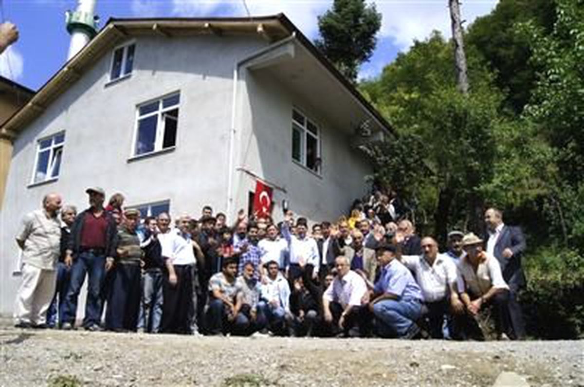 Köy Konağı Törenle Açıldı