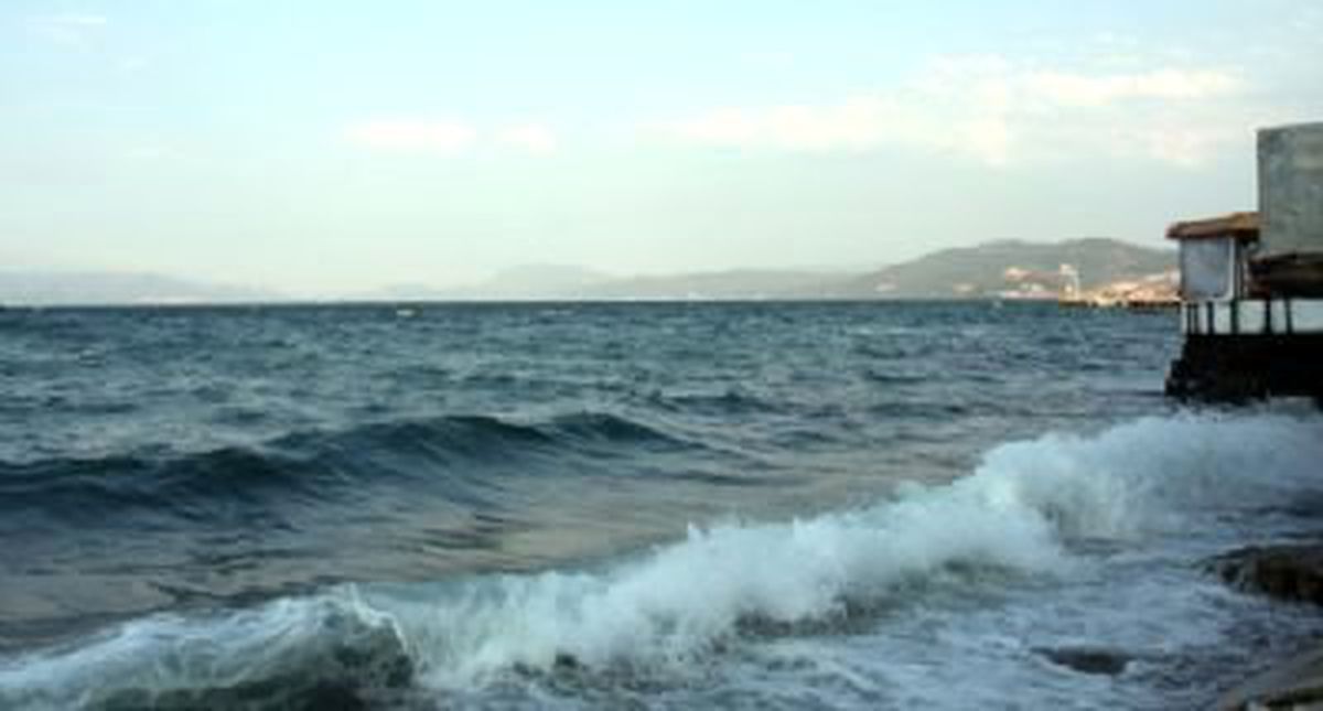 Mudanya\'da Denize Giren Kişi Boğuldu