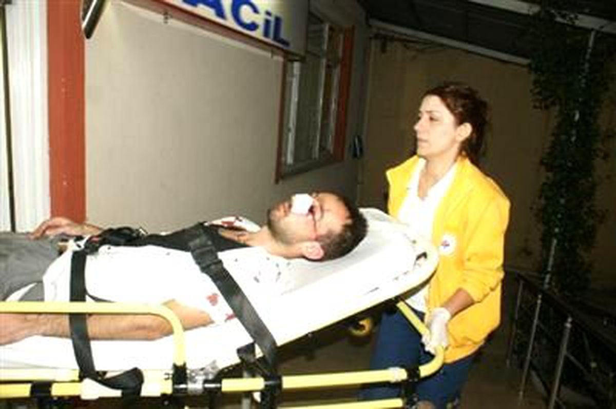 2 Kardeşi Acımasızca Dövdüler