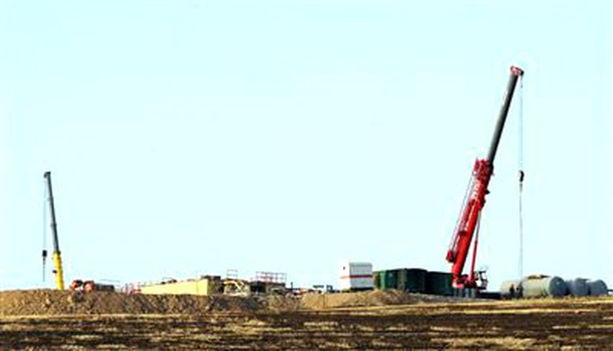 Silvan\'da Petrol Kuyusu Açılıyor