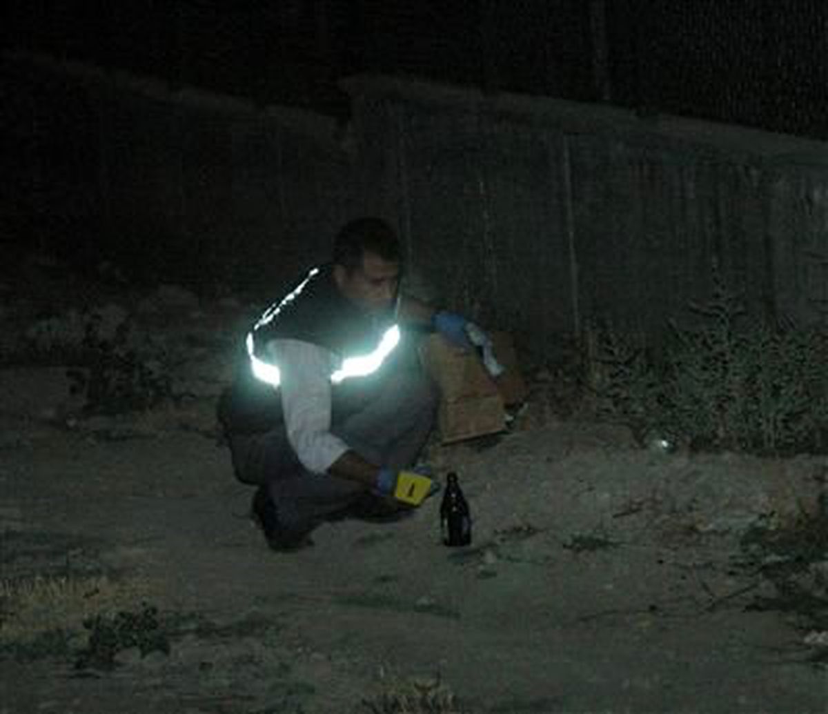 Van\'da Olimpik Yüzme Havuzuna Molotoflu Saldırı