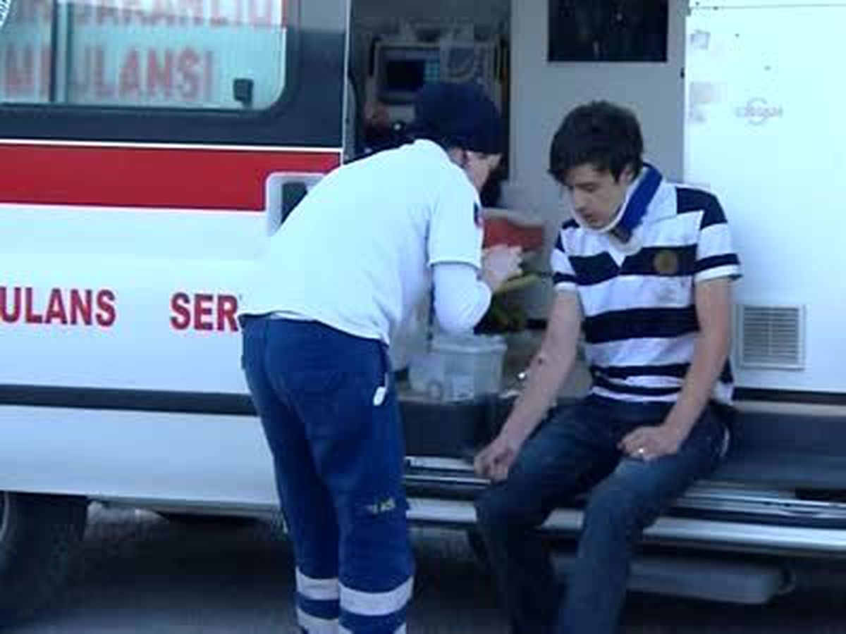 Ankara\'da Trafik Kazası: 35 Yaralı