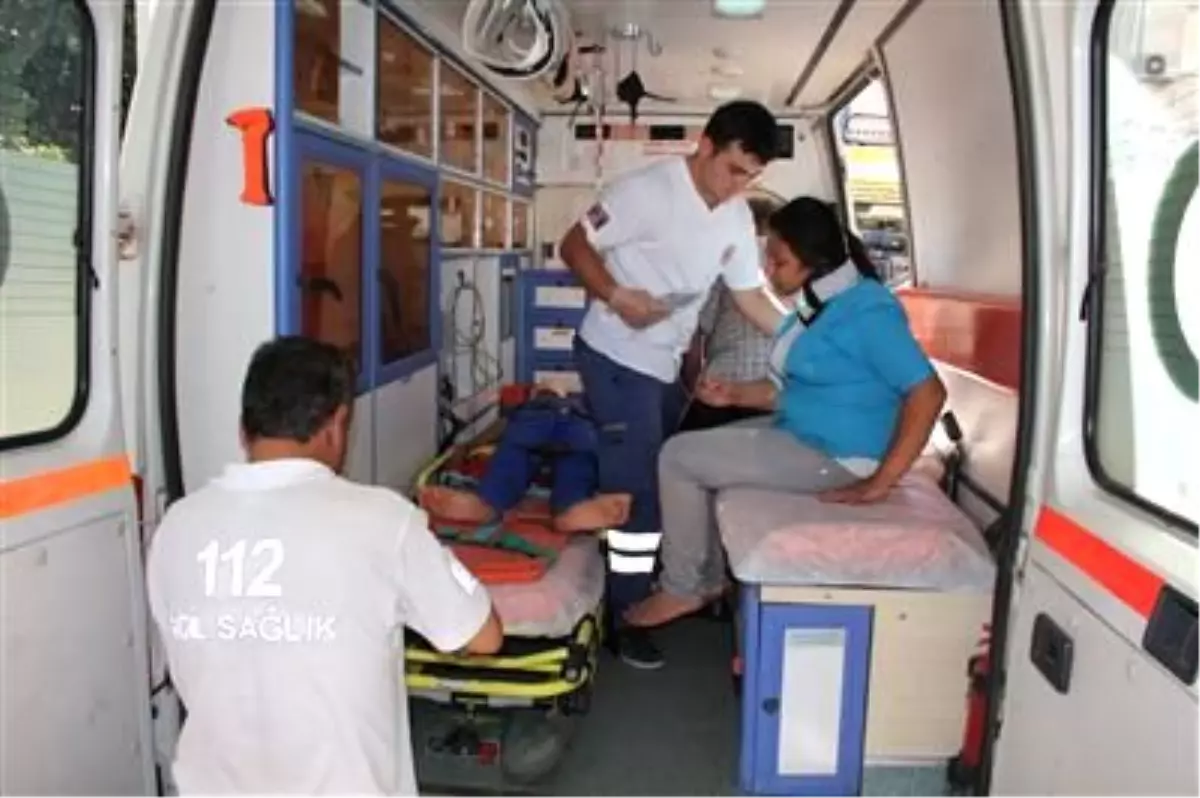 Bozdoğan'da Trafik Kazası; 5 Yaralı
