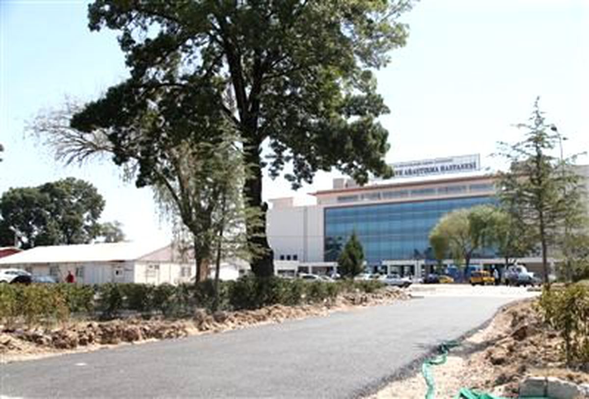 Büyükşehir Hastane Yolunu Tamamladı