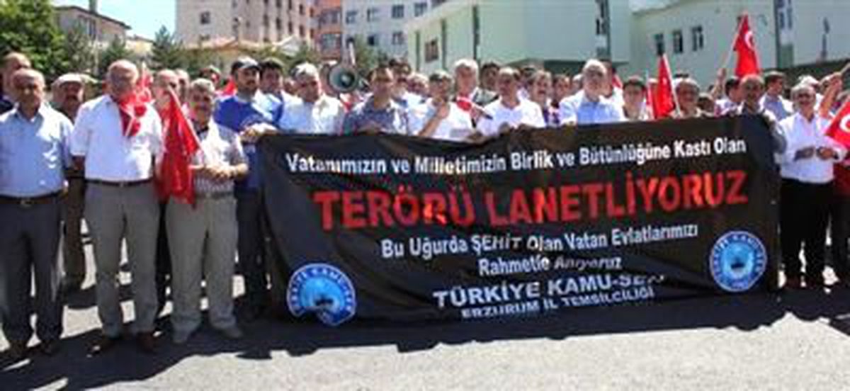 Erzurum\'da Kamu-Sen Üyeleri Terörü Lanetledi