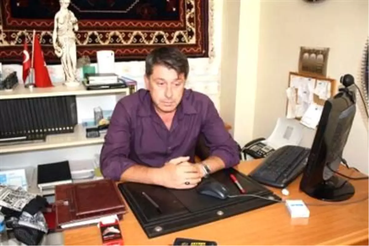 Gözaltına Alınan Oğlunu Görmeye Gitti, Öldü