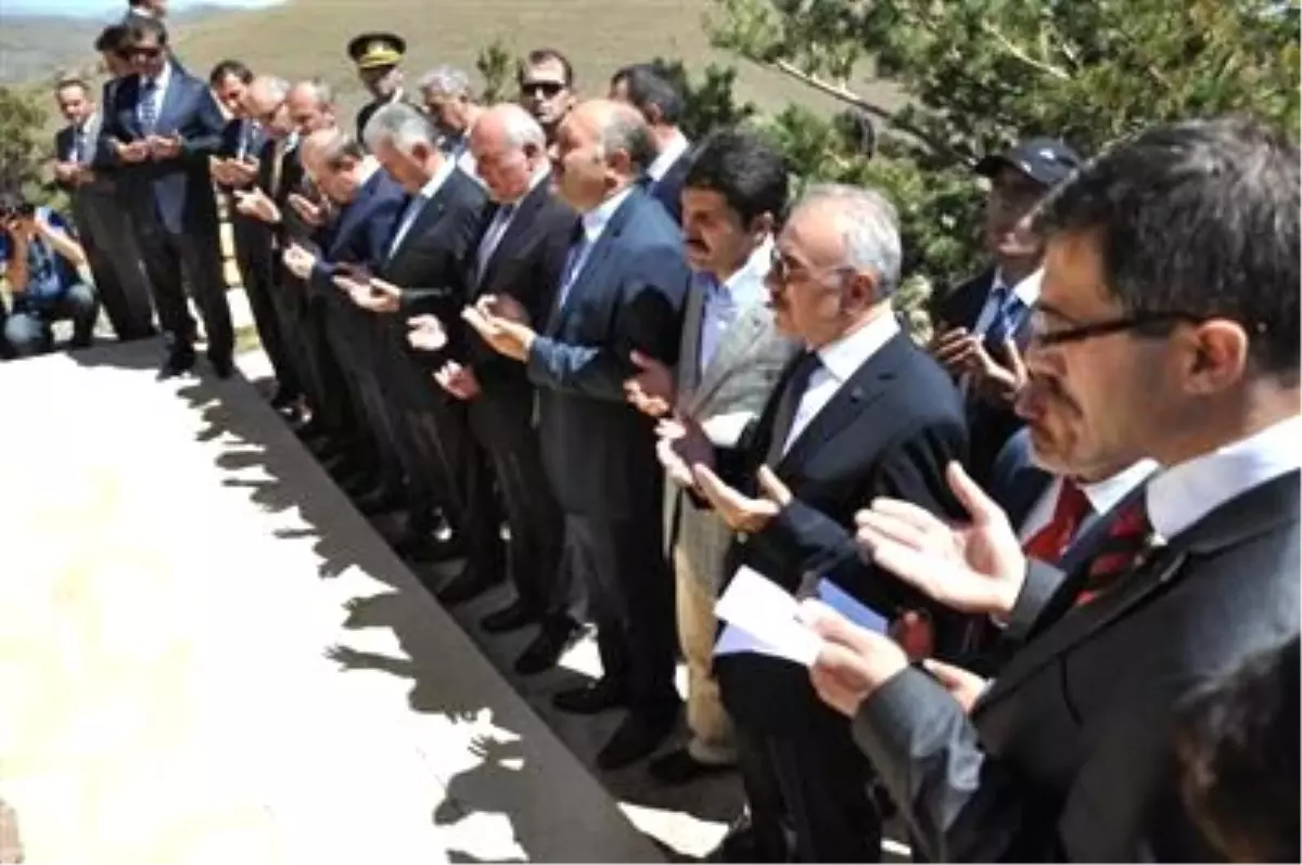 "Bayburt, Bayburt Olalı Böyle Hizmet Görmedi"