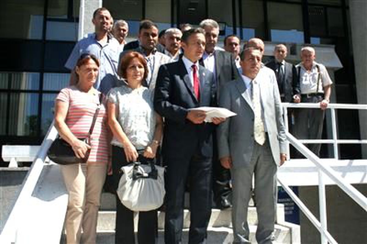 MHP Zonguldak İl Başkanı Hamdi Ayan Mazbatasını Aldı