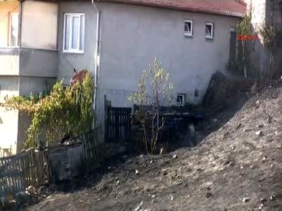 Oyun Oynayan Çocukların Yaktığı Otlar 3 Evi Yakıyordu