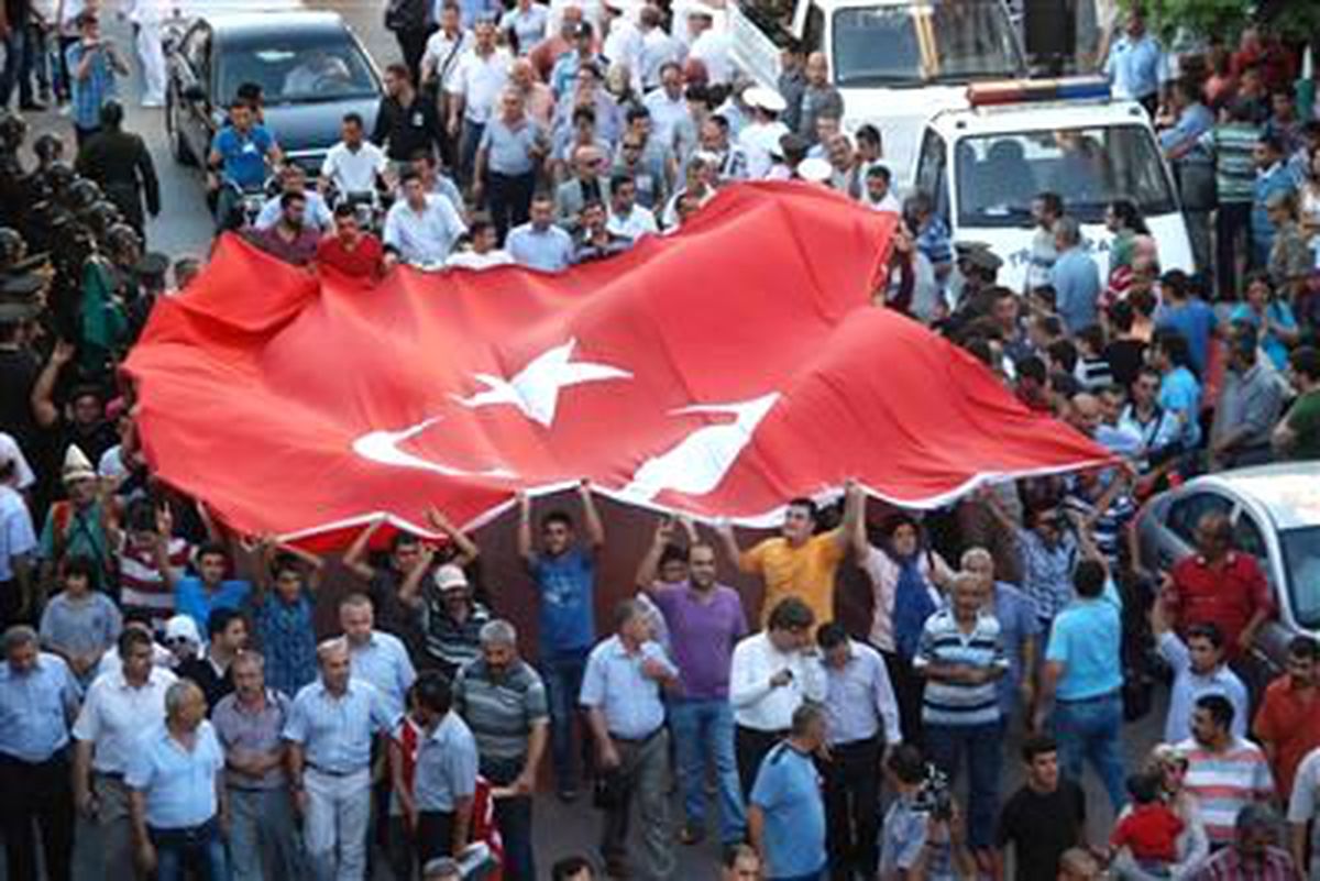 Şemdinli Şehitleri Uğurlandı