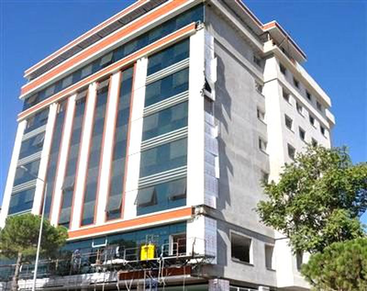 Turgutlu\'ya Dört Yıldızlı Modern Otel