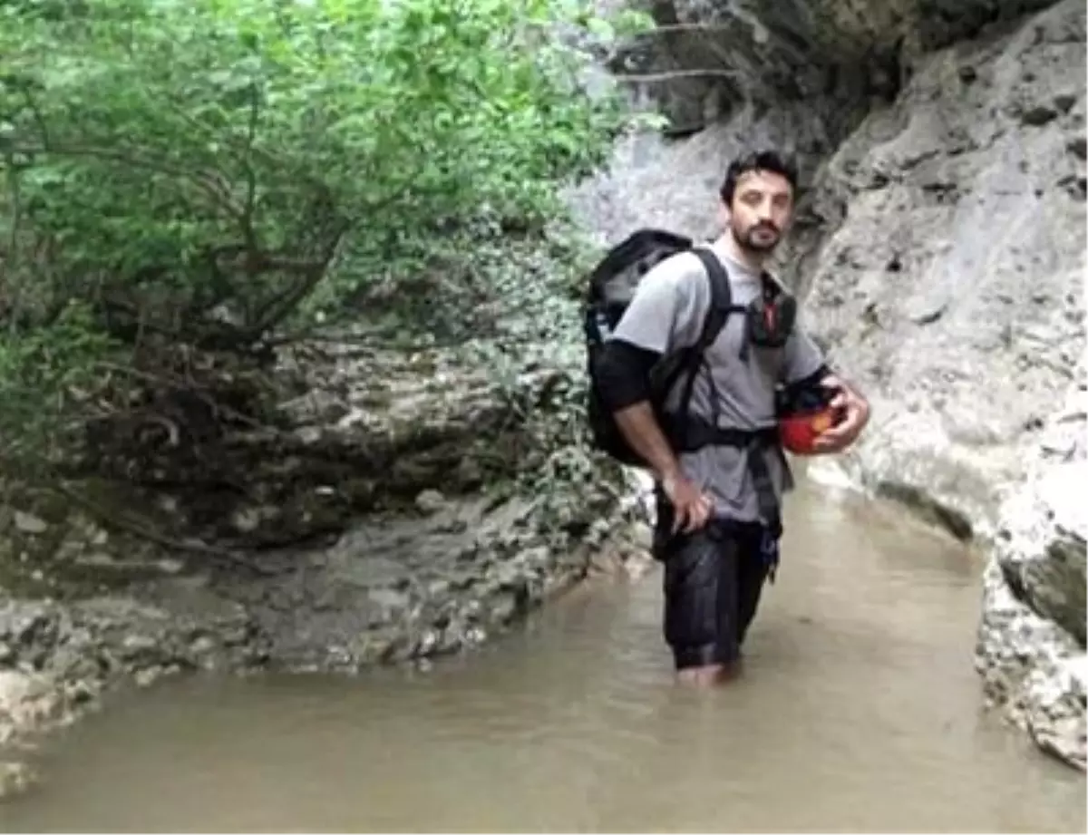 Valla Kanyonu'nda Kaybolan Anıl Bakar'a 5 Gündür Ulaşılamadı