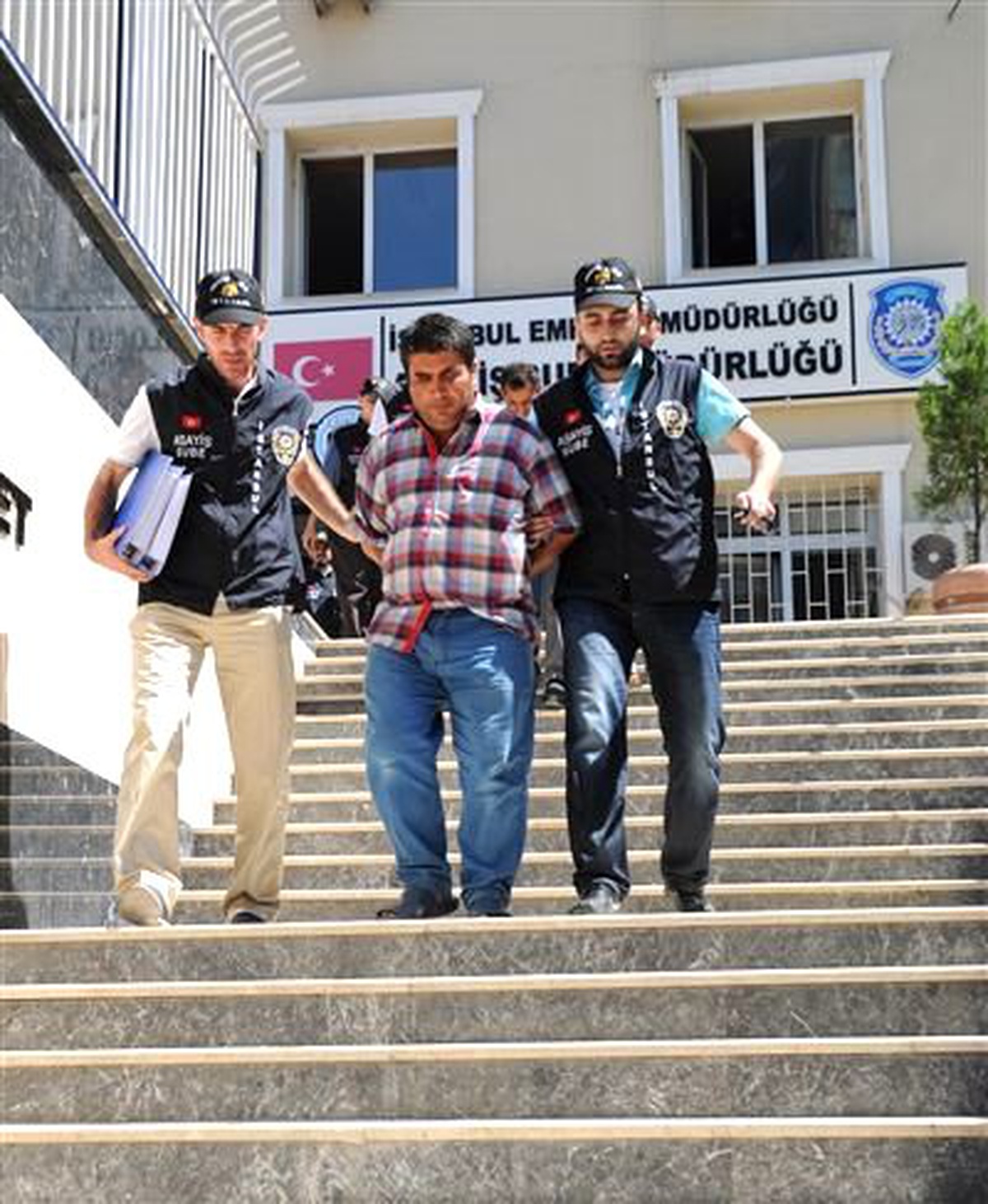 Yasak Aşk Cinayetinin Zanlıları Adliyeye Sevk Edildi