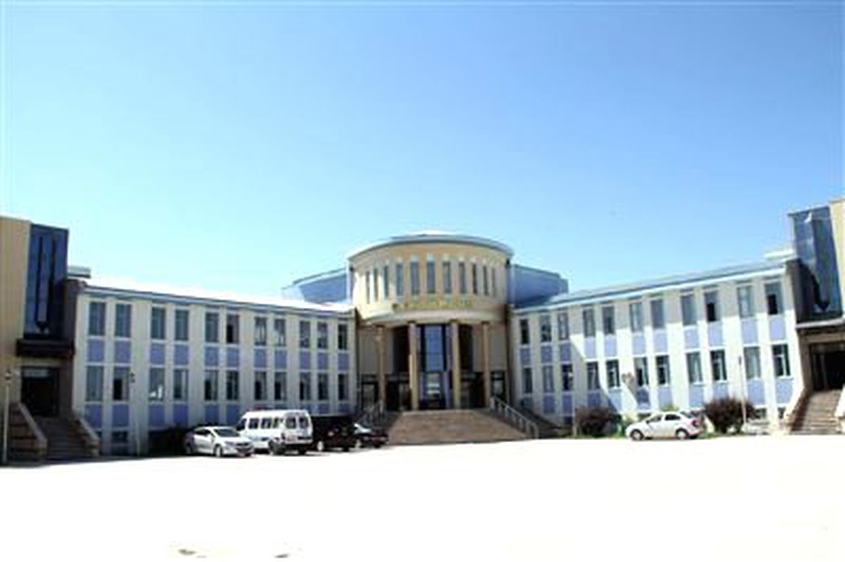 Yyü Rektörlük Binası Boşaltılıyor
