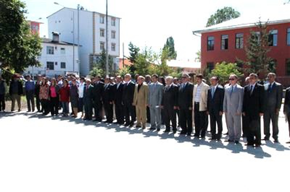 13.cü Ardahan Ulusal Kültür ve Bal Festivali Başladı