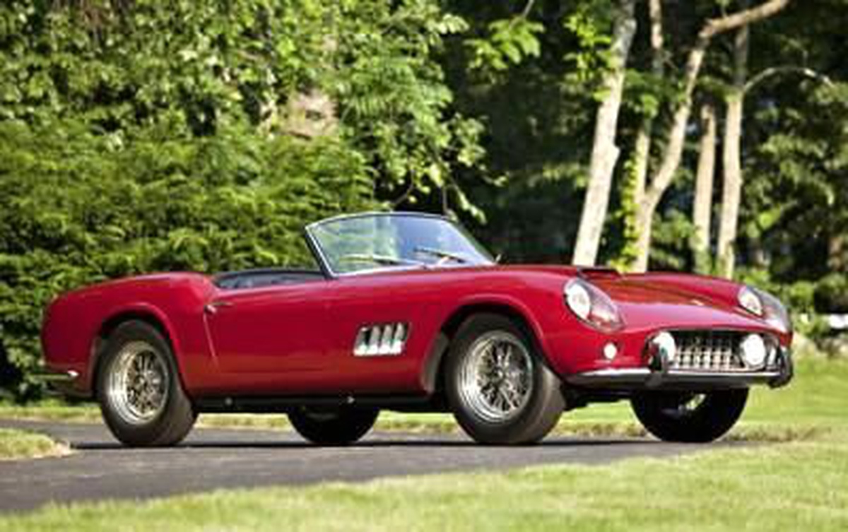 1960 Model Ferrari California\'ya Büyük İlgi