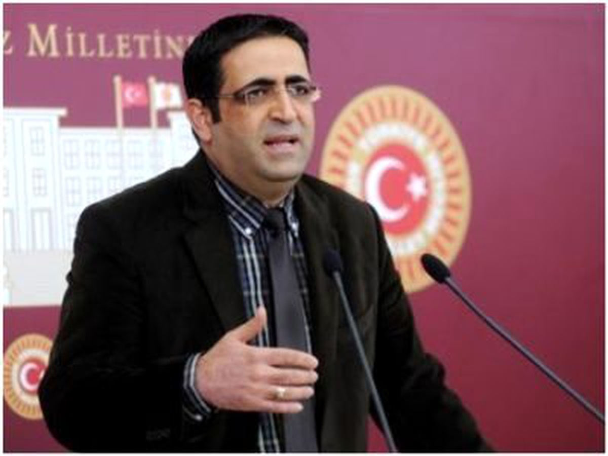 "Meclis Babasının Çiftliği Değil"