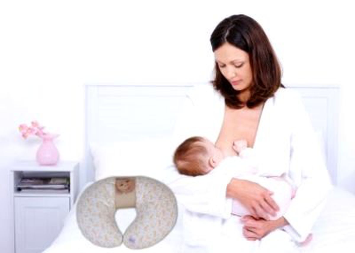 Bebeğinize Babyneo Emzirme Minderiyle Rahatlığı Yaşatın