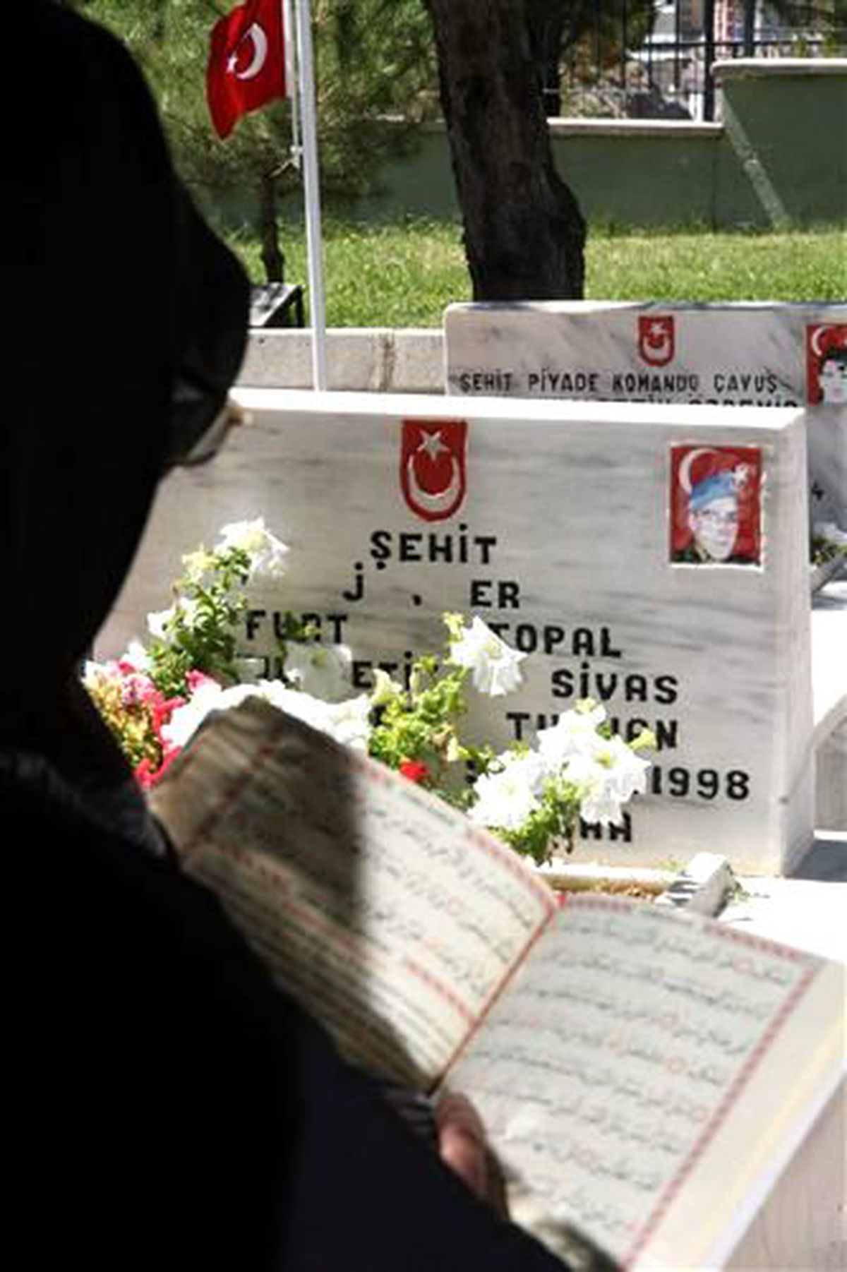 "Kanımızın Son Damlasına Kadar"