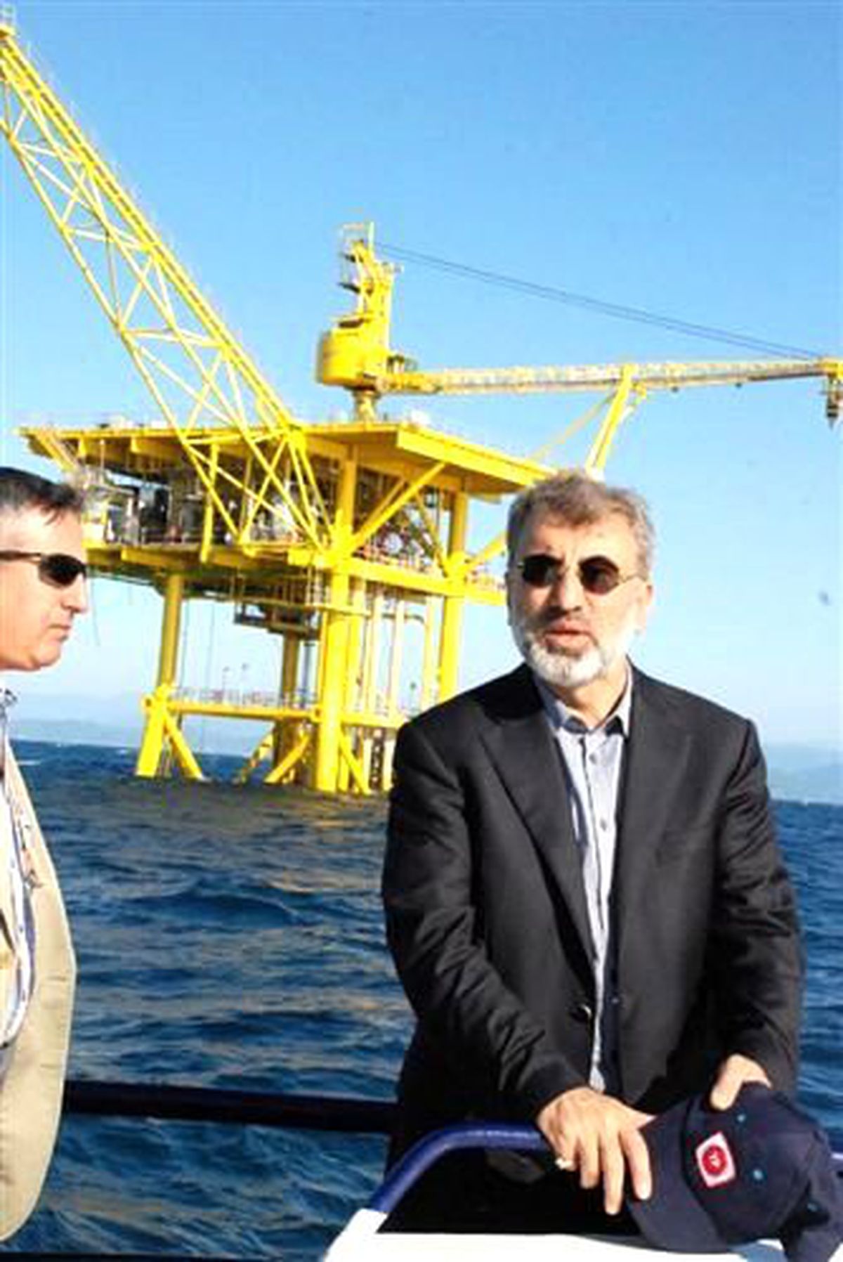 Enerji Bakanı Yıldız: Hakkari\'de Petrol Arayacağız
