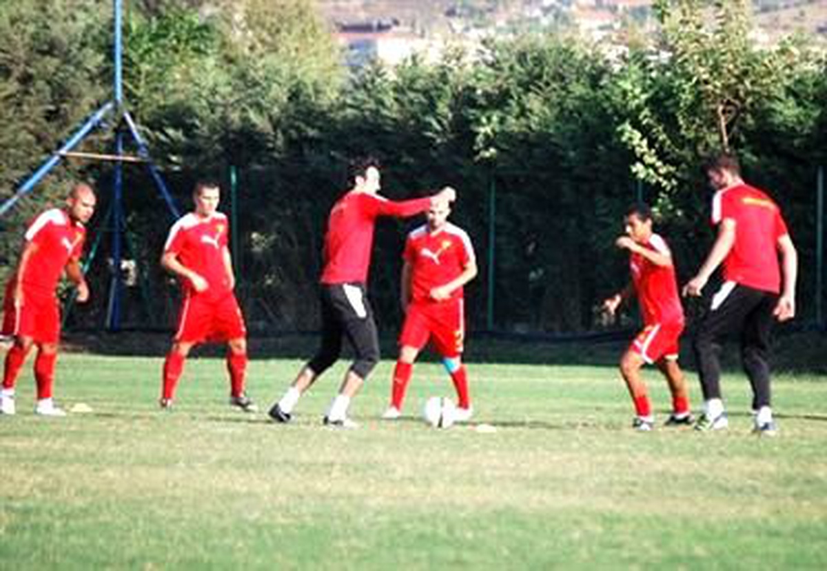 Göztepe, Kartalspor Maçı Hazırlıklarını Tamamladı