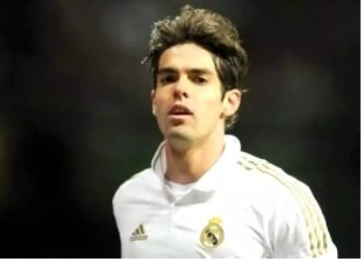 Kaka, Real Madrid\'i Sildi!