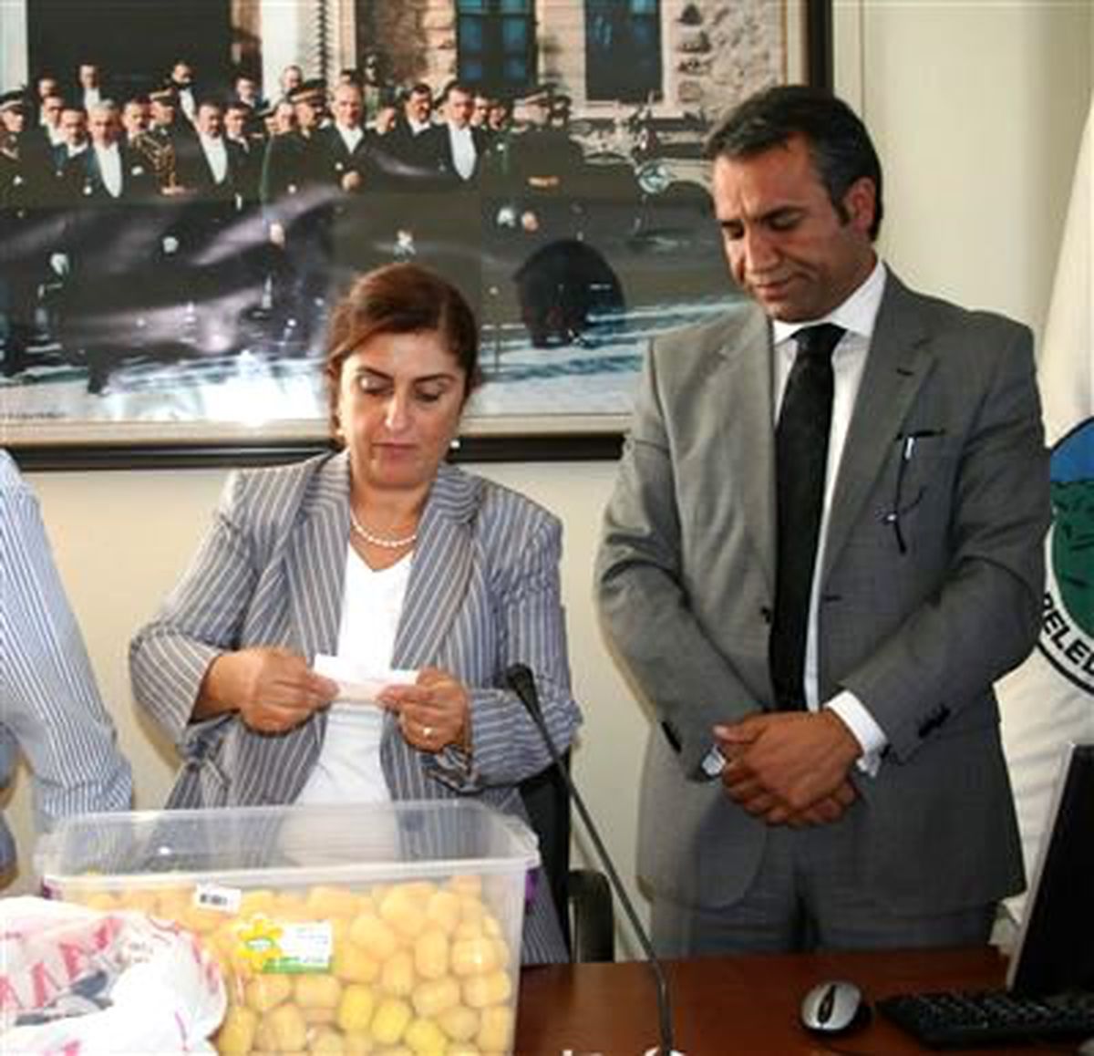 Kars Belediyesi\'nde Kura Heyecanı