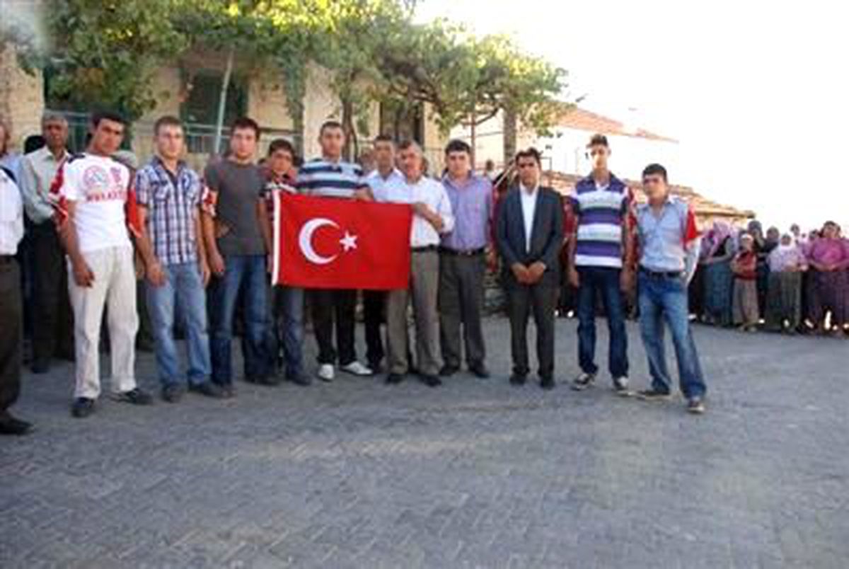 Kınalı Kuzular Dualarla Uğurlandı
