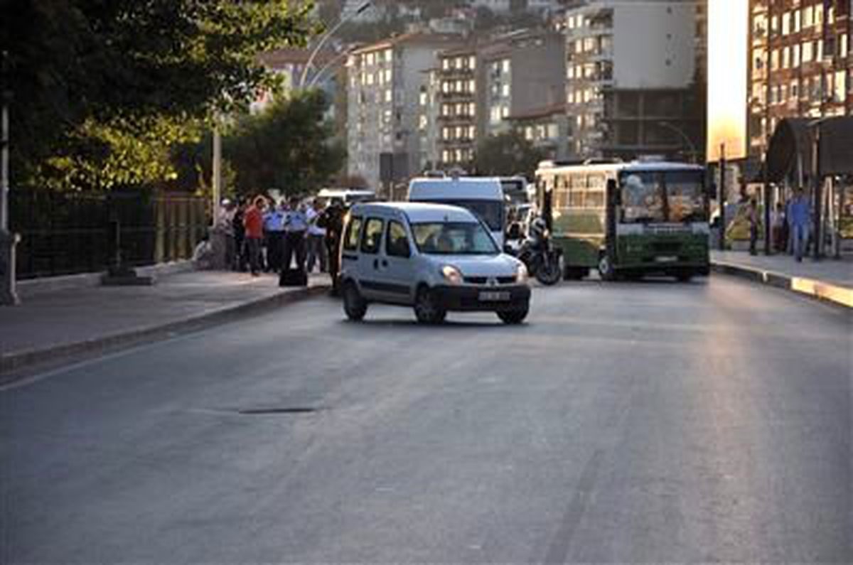 Kocaeli\'de Bomba Paniği