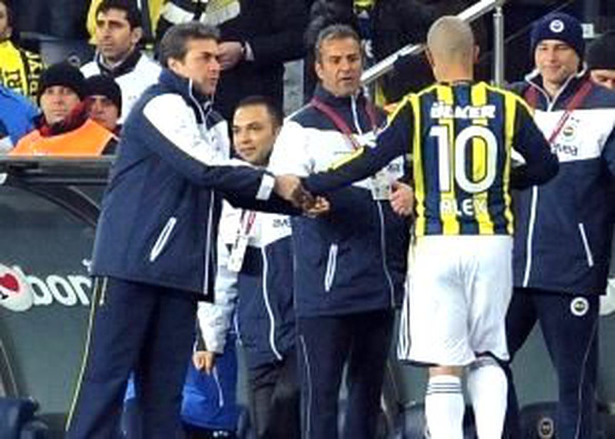 Kocaman\'dan Alex\'e İkinci Kesik!