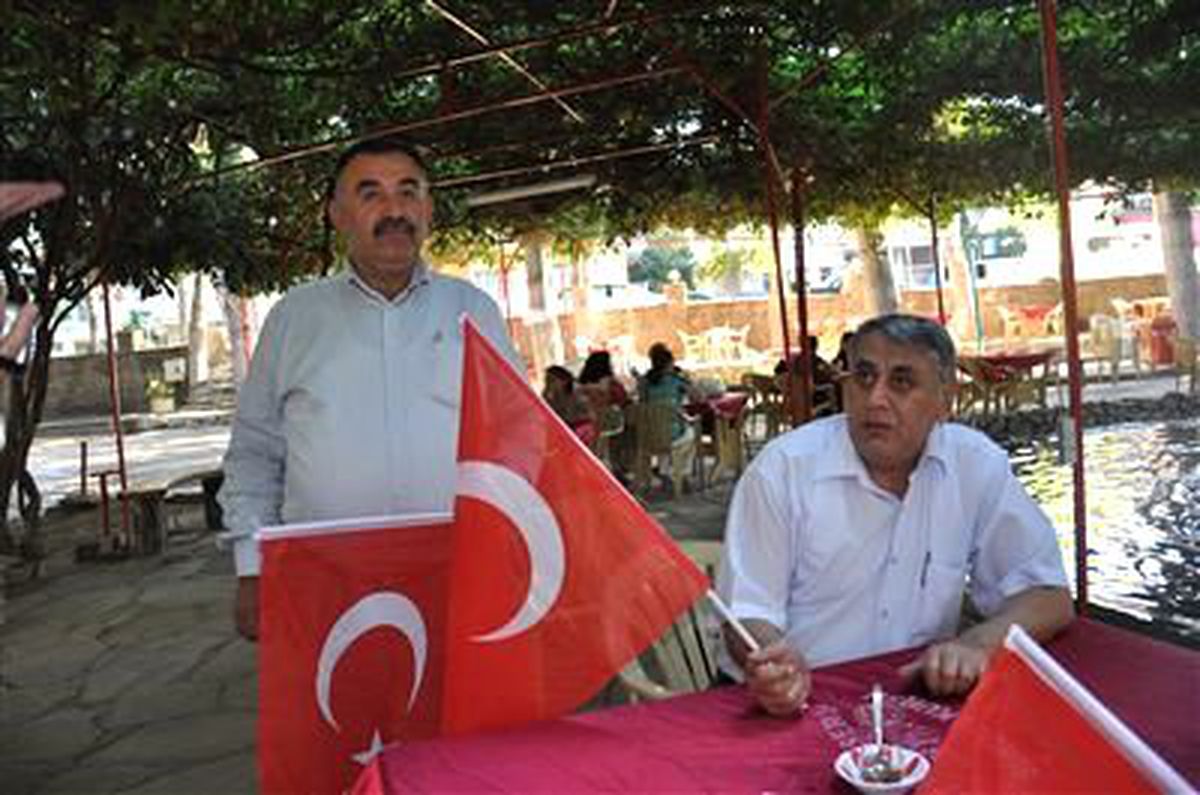 Kula\'da Partilerin İlçe Başkanları Terörü Kınadı
