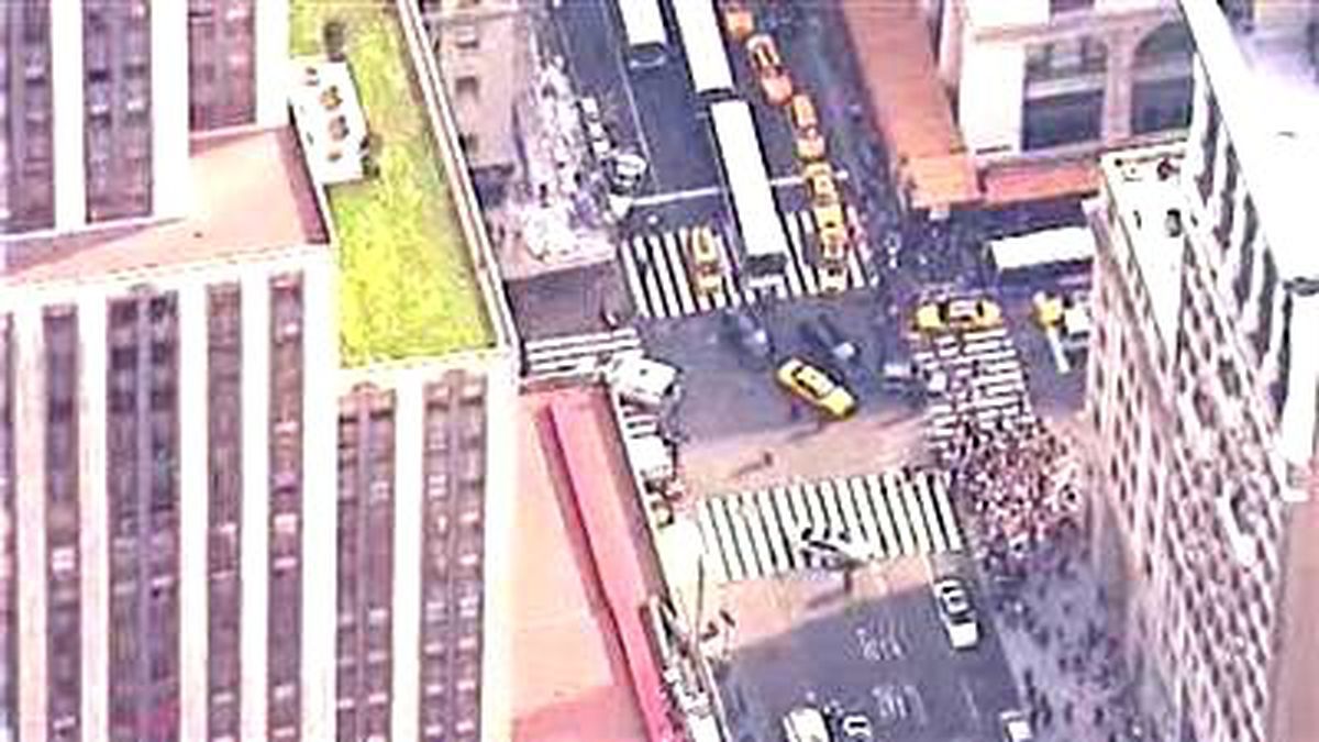 New York\'ta Empire State Binası Yanında Silahlı Saldırı