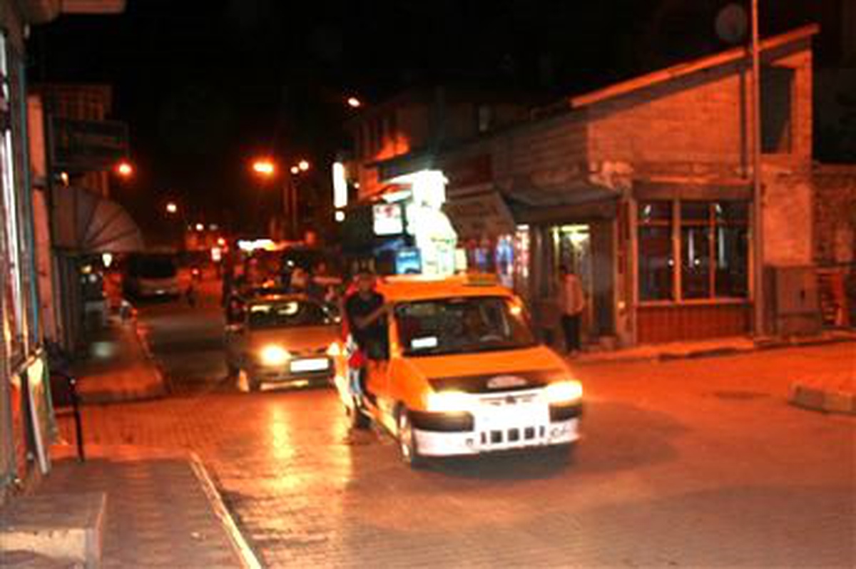 Pasinler\'de Yeni Tertip Mehmetçiklere Coşkulu Uğurlama