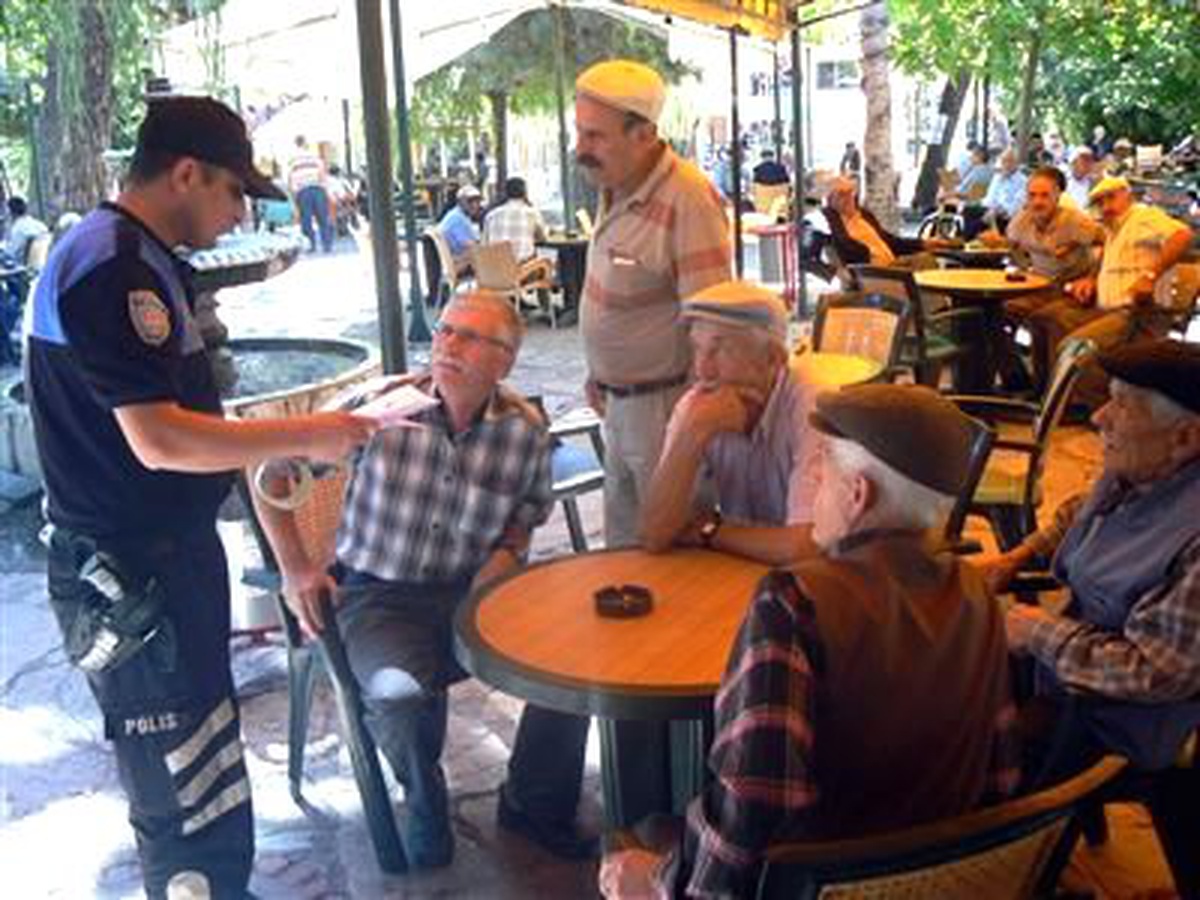 Polisten Dolandırıcılık Vakalarına Karşı Uyarı