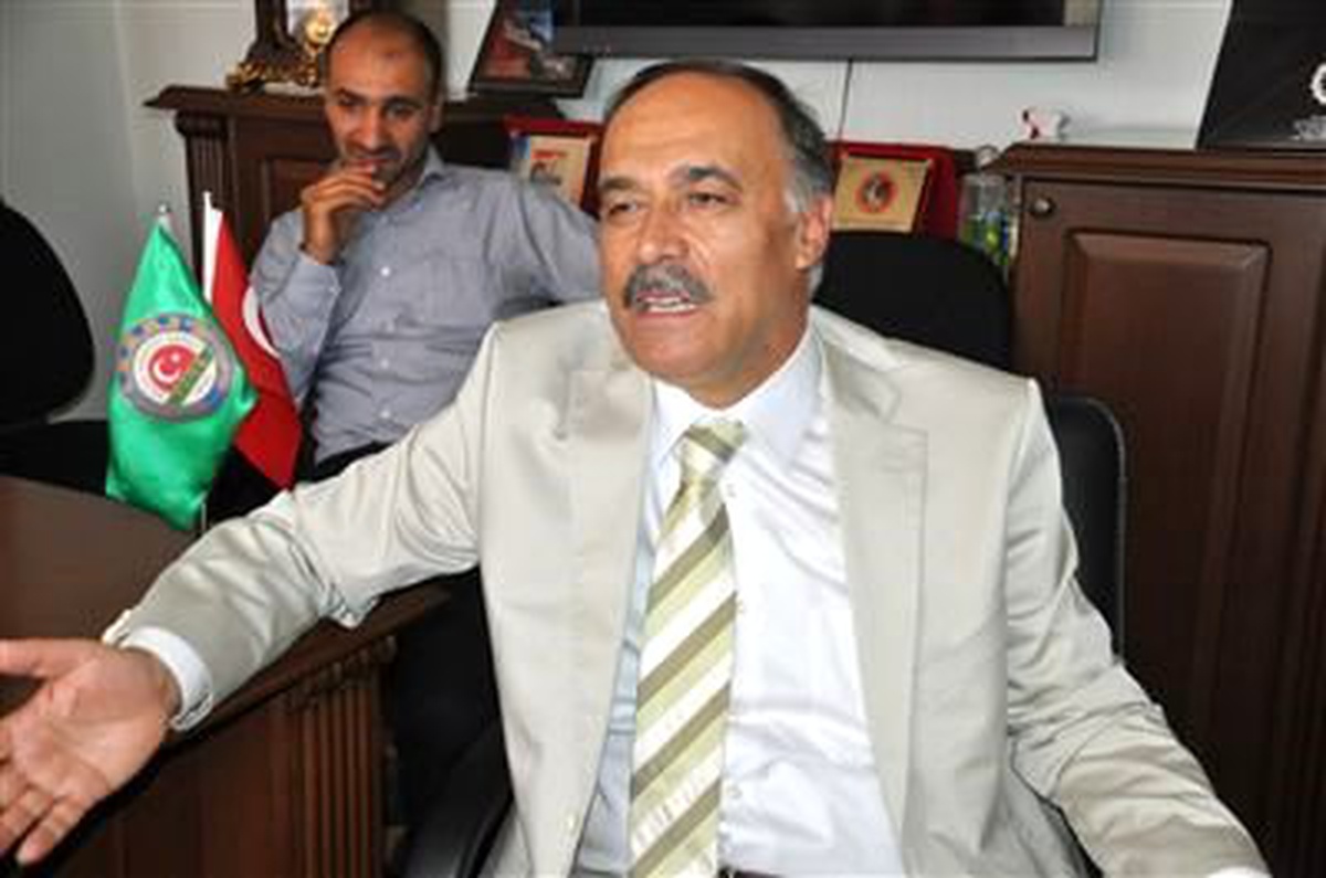 Rektör Çelik, Ziraat Odası\'nı Ziyaret Etti