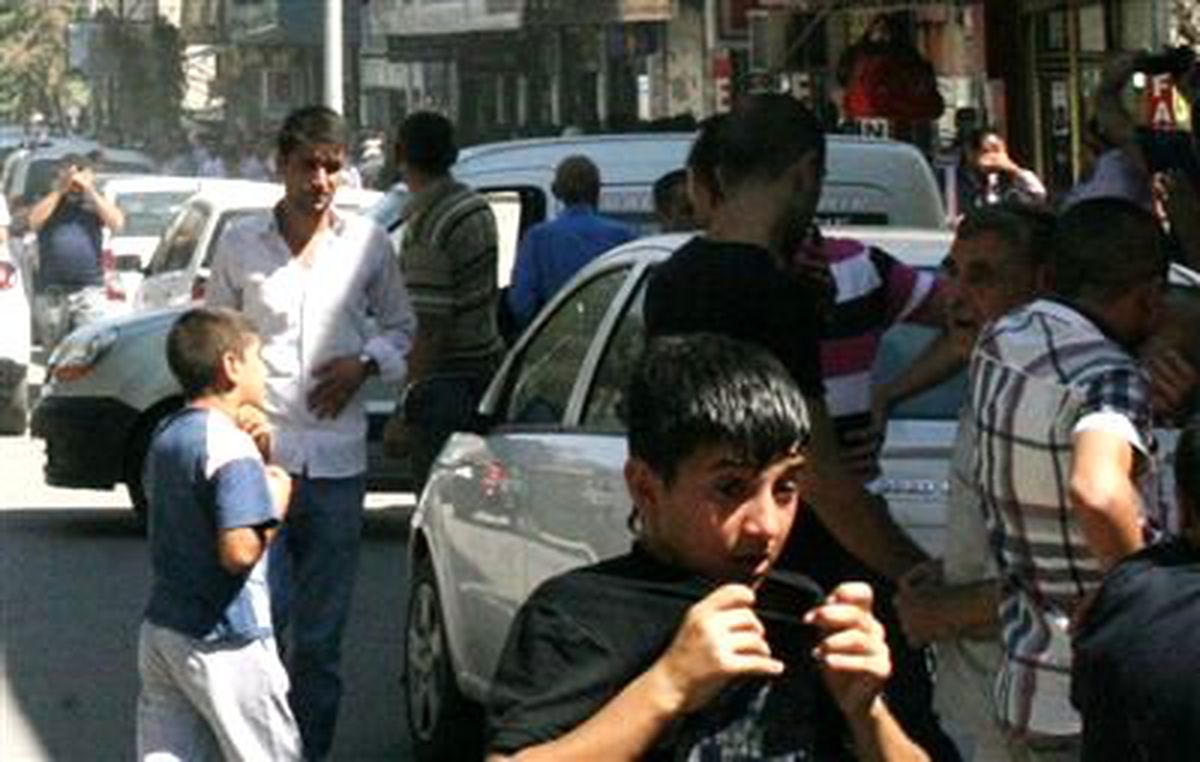 Silvan\'da İki Grup Arasında Çıkan Kavgada 5 Kişi Yaralandı
