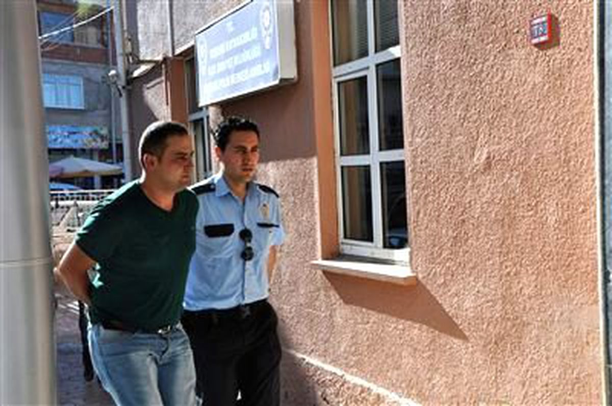 Suşehri\'ndeki Baskında 1 Kişi Tutuklandı