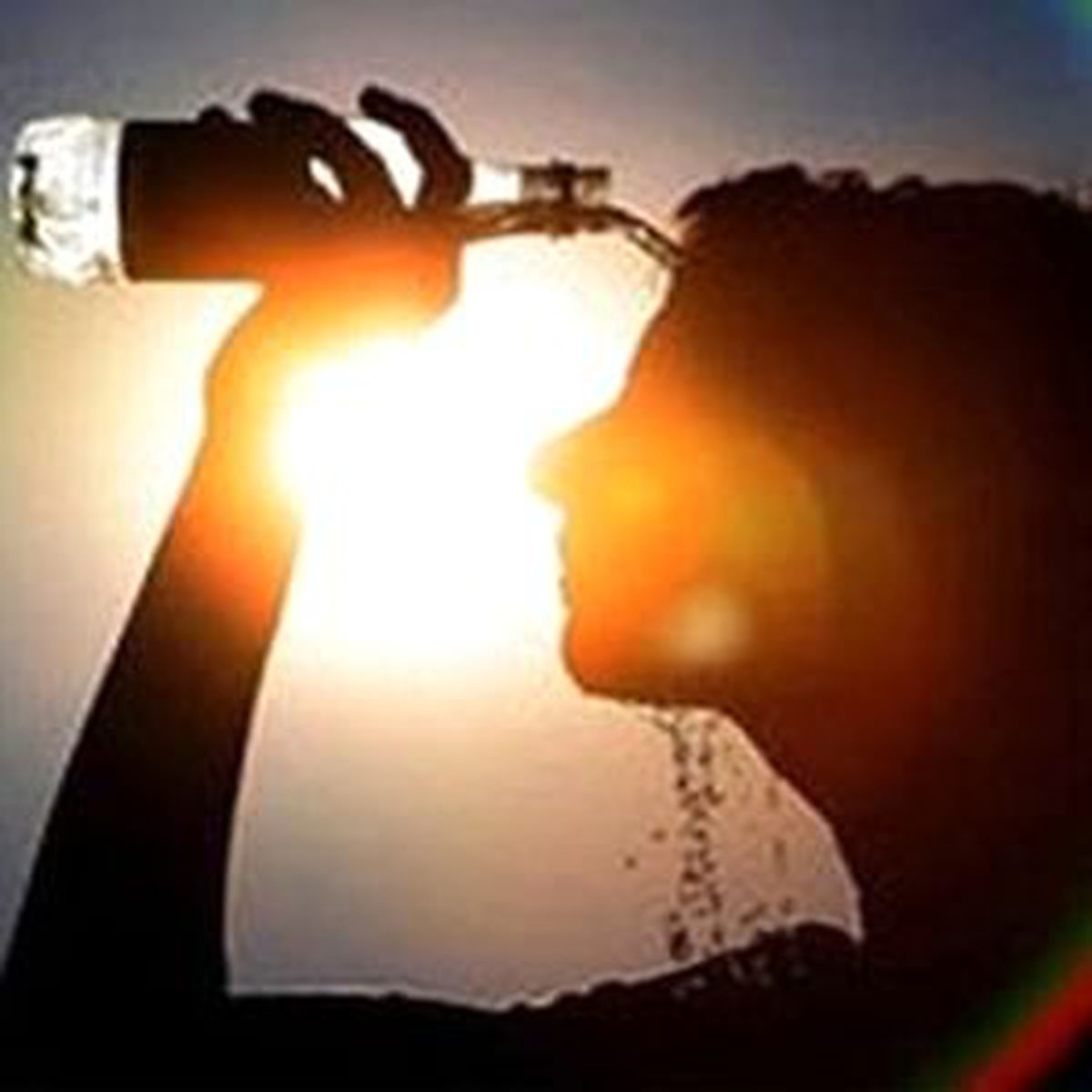 Antalya\'da Nem Yüzde 11, Sıcaklık 39 Derece