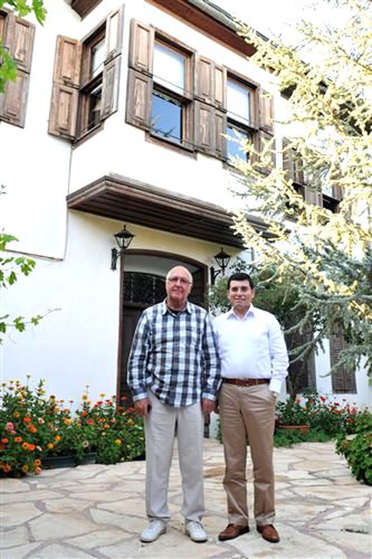 Başkan Tütüncü Kaş\'ta Ziyaretlerde Bulundu